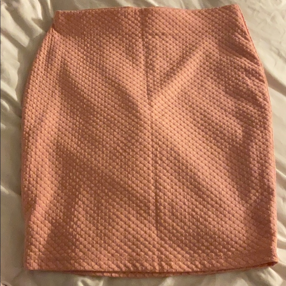 pink pencil skirt